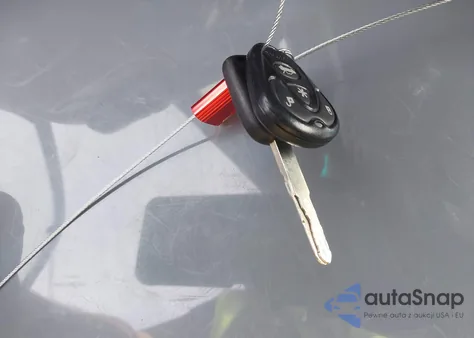 2003 Honda Civic Lx z USA, uszkodzony, nr VIN 2HGES16513H589957